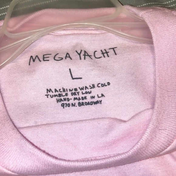 Men’s Mega Yacht “a brief history of art” T shirt - Picture 3 of 4